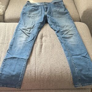 Classic Blue Men's Straight Jeans